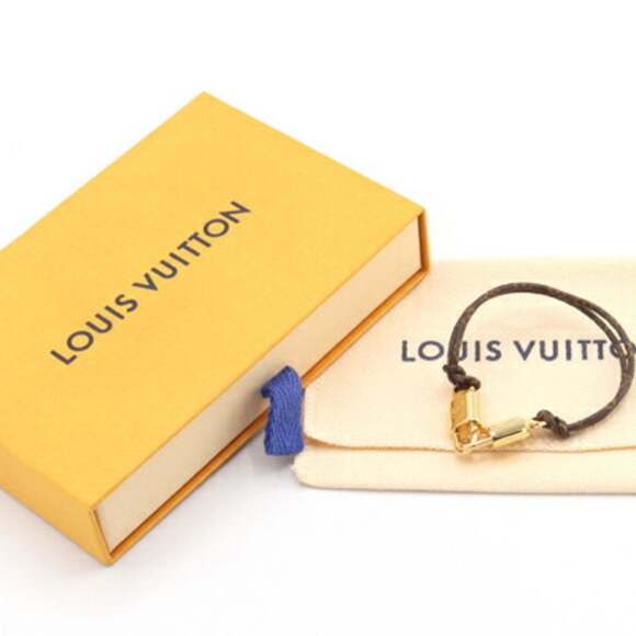 LOUIS VUITTON Monogram Charm Bracelet - Picture 6 of 6